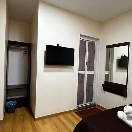 Skye Apartment Hotel Бринчанг Экстерьер фото
