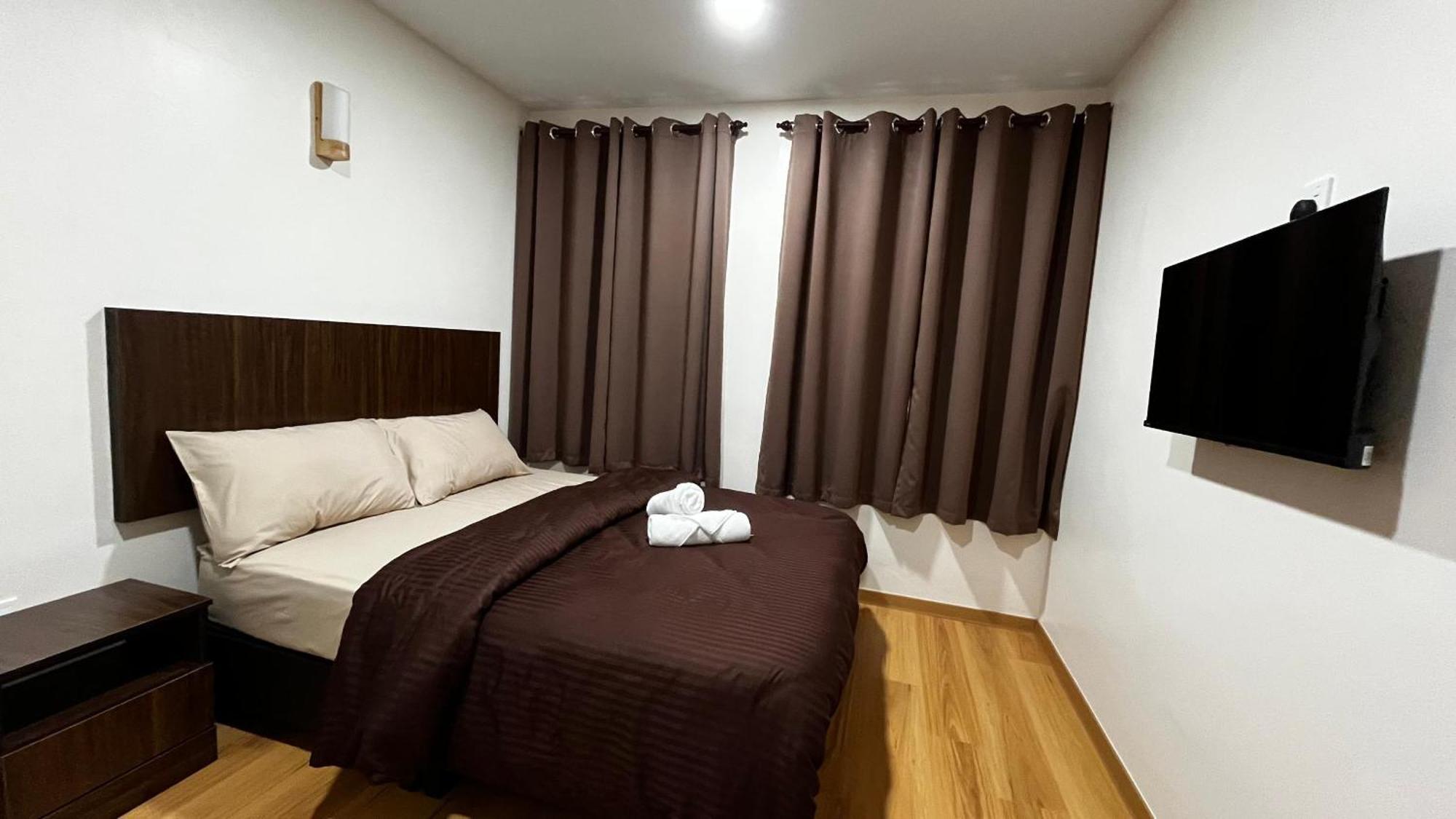 Skye Apartment Hotel Бринчанг Экстерьер фото