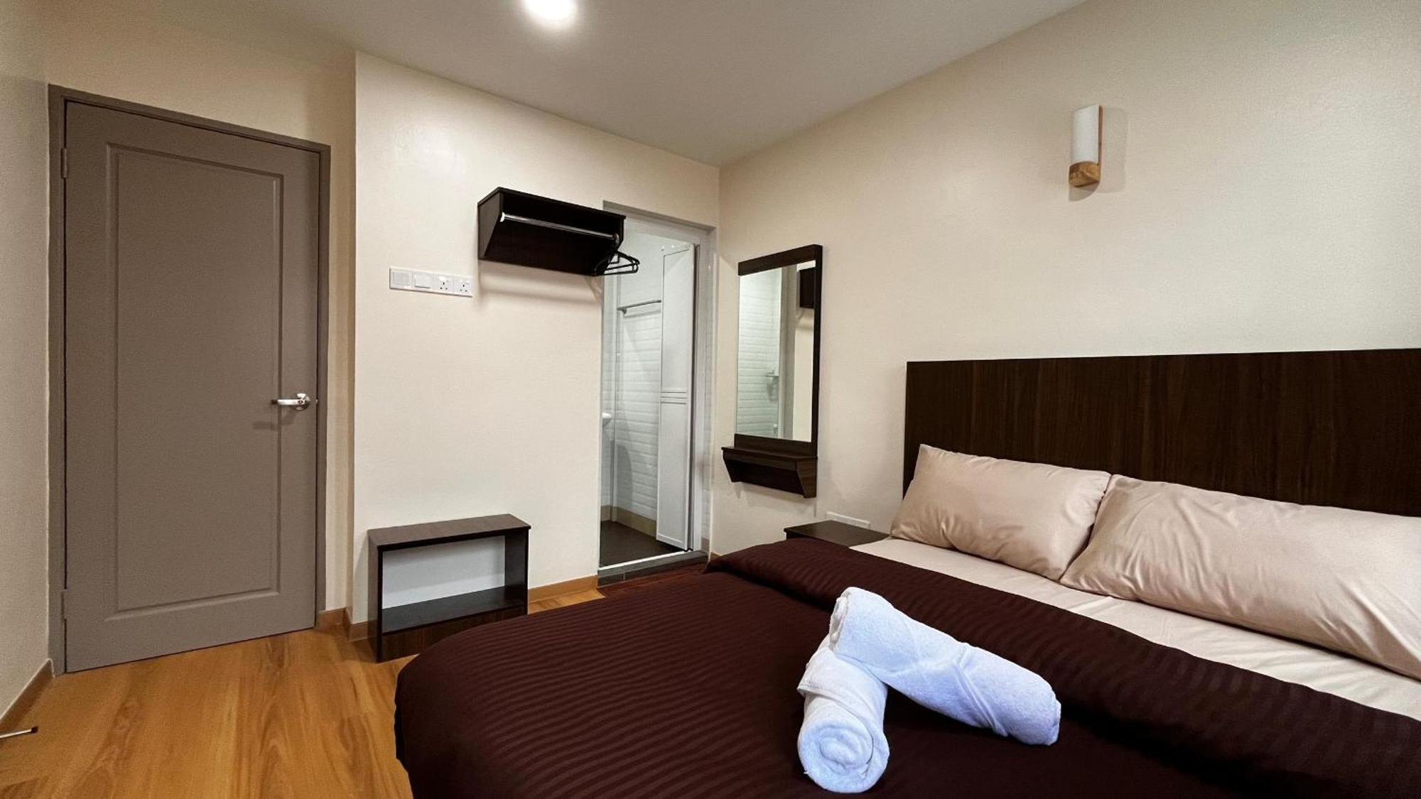 Skye Apartment Hotel Бринчанг Экстерьер фото